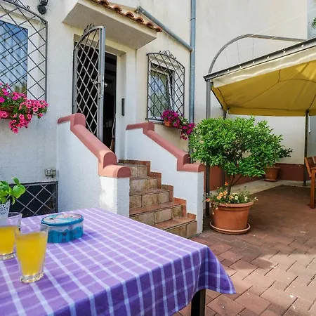 Zanina Apartment *